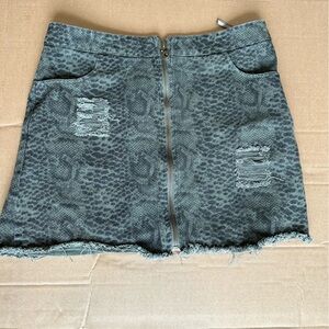 She + Sky Jean skirt with zip front. Distressed look. Worn once. Size large